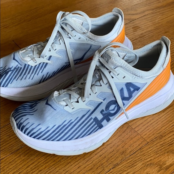 hoka one one profly x